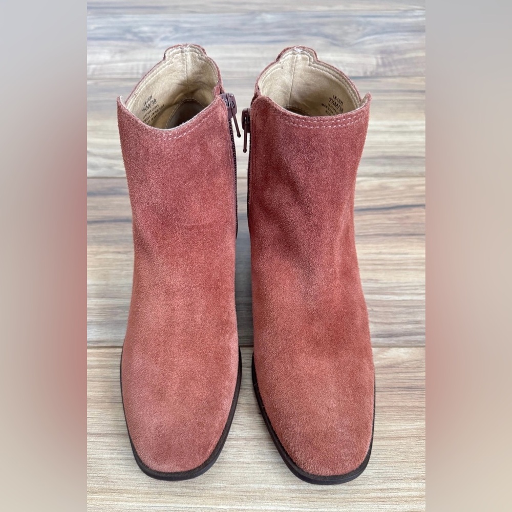 lucky brand Women's Suede Ankle Boots -Size 7.5